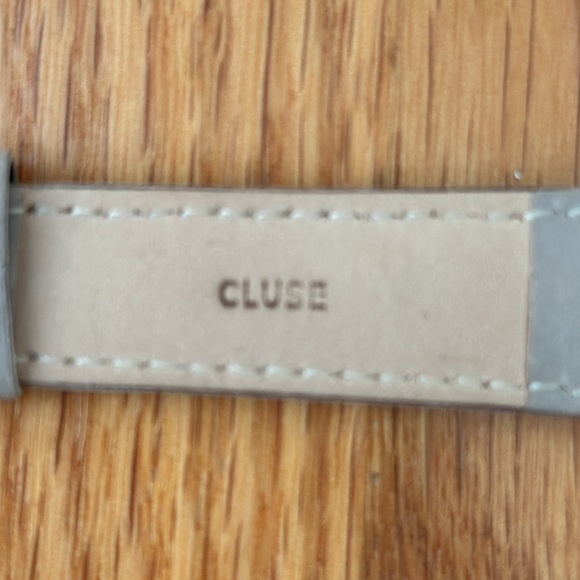 CLUSE NEW Watch Black w/Rose Gold Tone & Leather Straps & Case - Picture 6 of 10